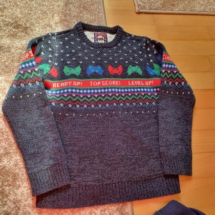 Vianocny svetrik 140, 140