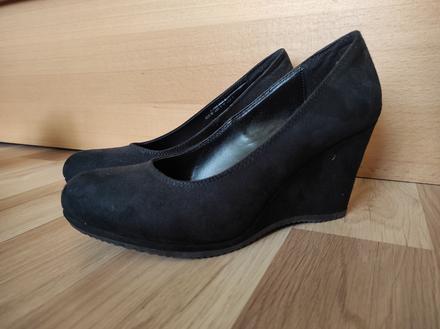 Topánky- lodičky, graceland,40