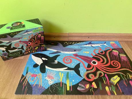 Svietiace puzzle rôzne 100, 