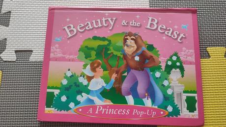 Beauty and the beast a princess pop up, 