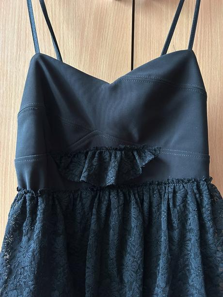 Elastické šaty na ramienka veľ. l, l