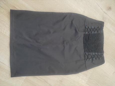 Krásna úzka sukna, s