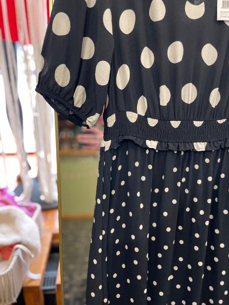 Romantické bodkované šaty pre moletky, f&f,xl