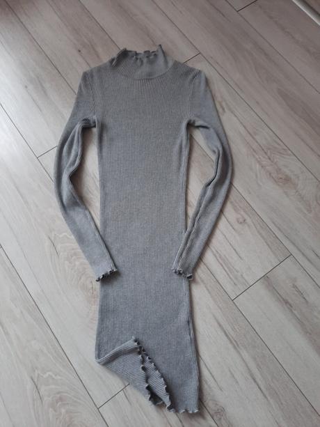 Raz oblecene midy saty, s, s