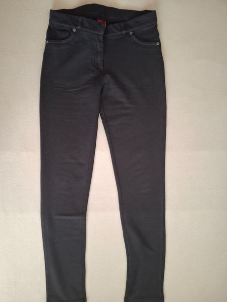 Dievčenské čierne elastické nohavice-džeginy., 152