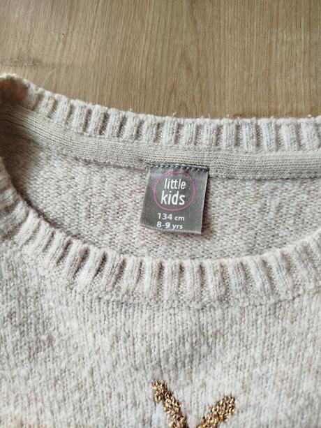 Sveter, 134