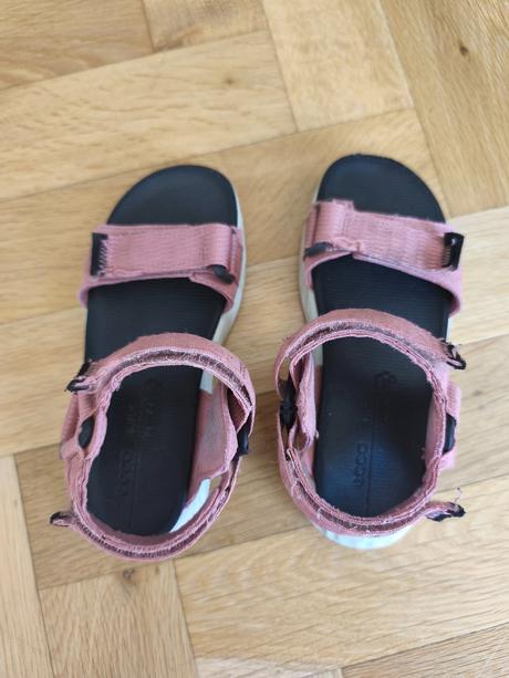 Ecco sandálky, ecco,28
