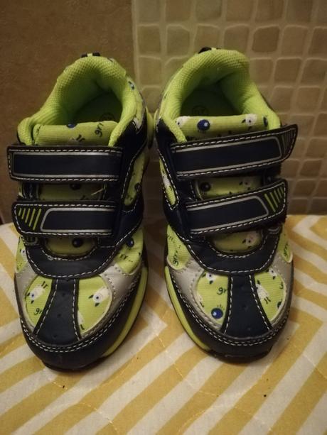 Zelene blikajuce tenisky, kuniboo,26