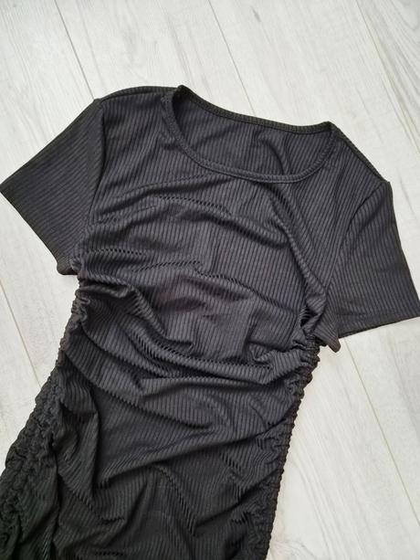 Mini elasticke šaty, xs