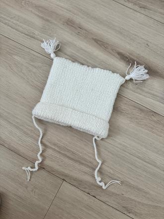 Hačkovana čiapočka, 68