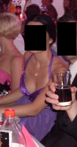 Spoločenské šaty, krásne, zaujímavé, ligotavé, xs