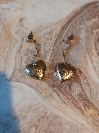 Náušnice srdiečka, 