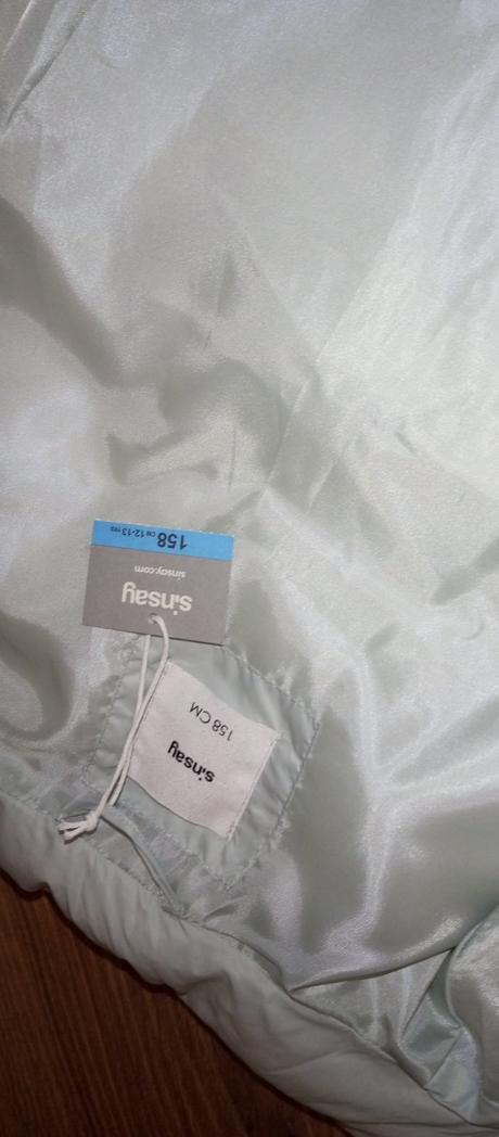 Vesta, sinsay,146 / 152 / 158