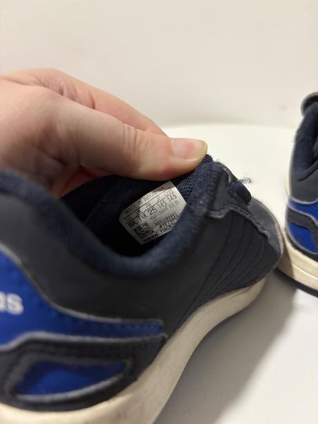 Chlapčenské tenisky, adidas,25