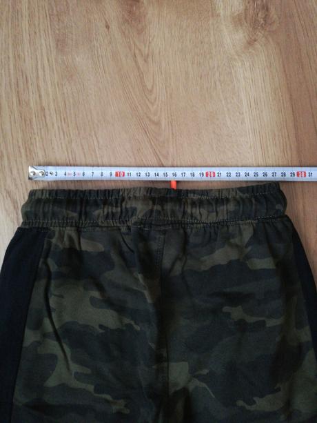 Šortky s6826, chapter young,134