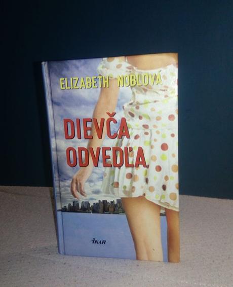 Elizabeth noblová - dievča odvedľa (2010),