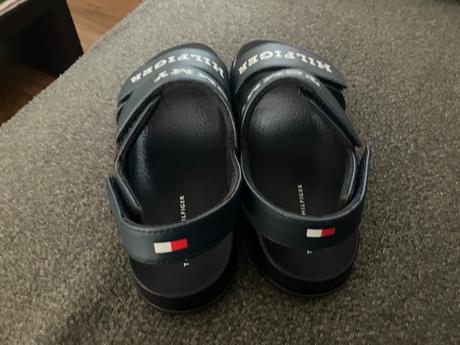 Sandále hilfiger, tommy hilfiger,32