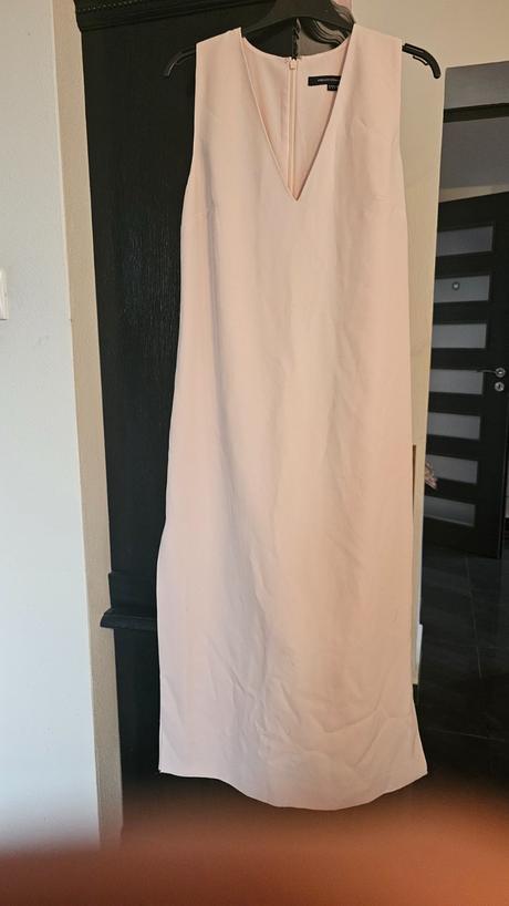 Bledoružové dlhé šaty s razporkami na bokoch, m