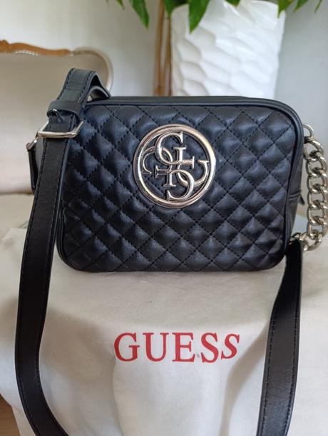 Guess kabelka top stav, guess