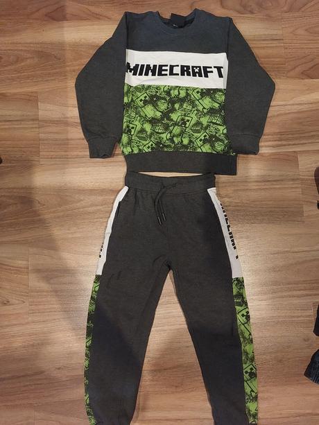 Minecraft tepláková súprava, 110