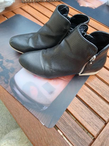 Kotníkové čižmičky, 38