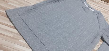 Sivá mikina pleteny vzor, s