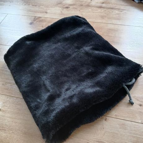 Pletený šál/tunel s kožušinkou, tchibo