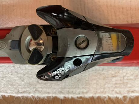 Pradaj lyže+lyžiarky+palice (pre veľ. nohy 43), fischer,170-180 cm