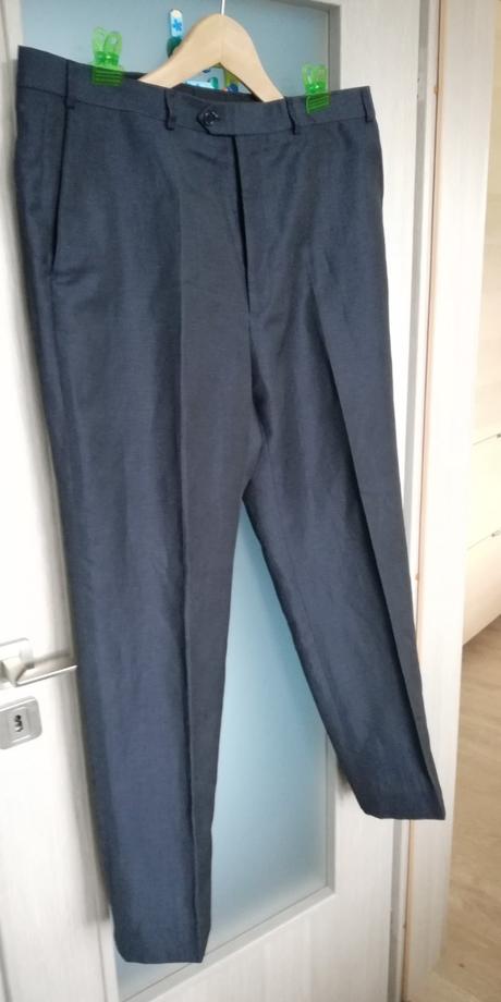 Oblek marks & spencer, 56