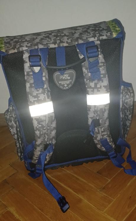 Školská taška,