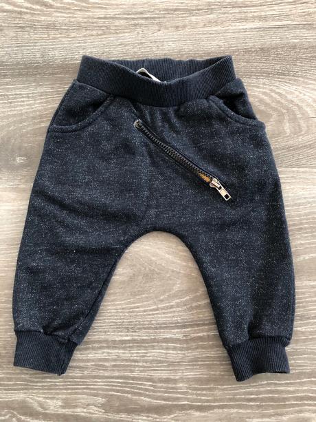 Chlapcenske teplaky, 74