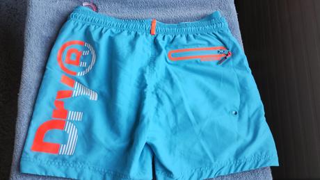 Šortky, superdry,l