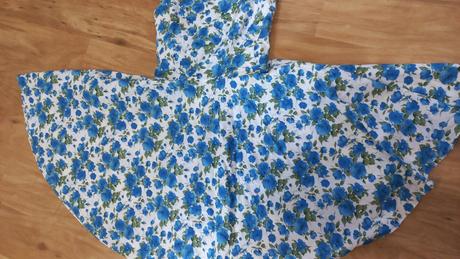 Šaty  s kvetmi, orsay,s