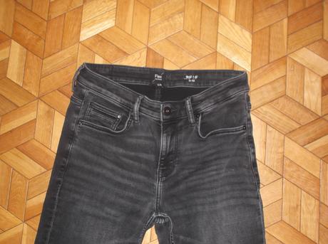 Čierne rifle 2, c&a,32