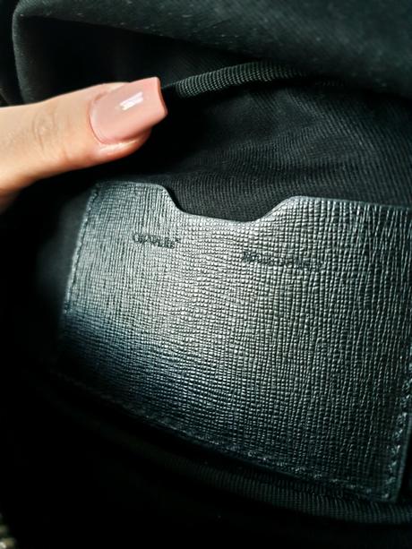 Off white ľadvinka, 