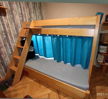 Poschodová posteľ/palanda,
