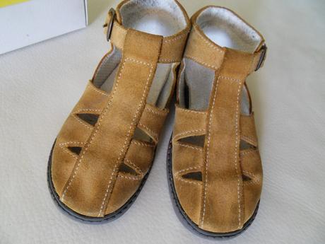 Kozene sandalky, 26