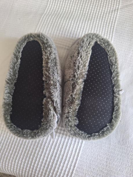 Huňaté papuče, deichmann,29