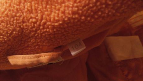 Bunda na donosenie s poštou, 104