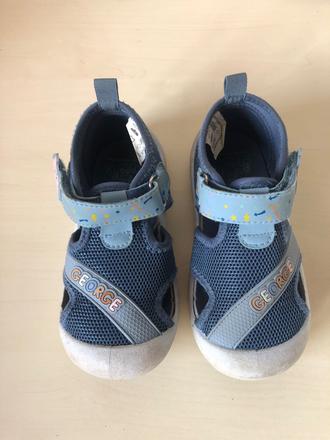 Topanky/ papučky, 25