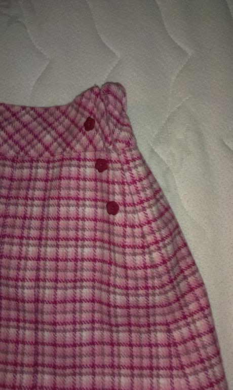 Hrubšia suknička, next,104