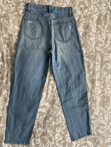 Uniqlo mom jeans, xs