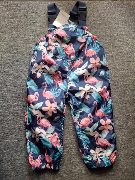 Šustakove nohavice, reserved,86