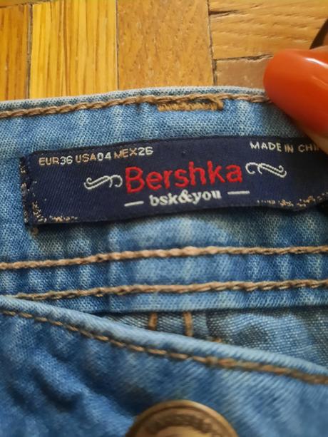 Dámske rifle, bershka,s