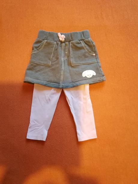 Dievcenske leginy so suknickou, ergee,86