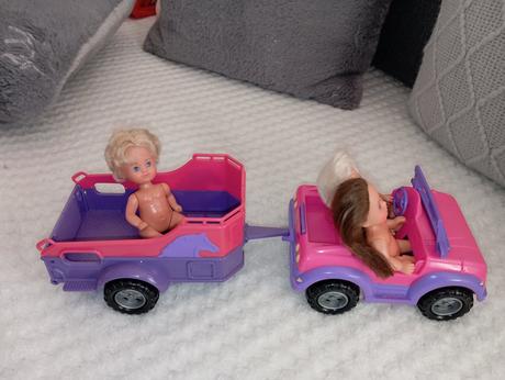 Barbie autíčko s prívesom, 