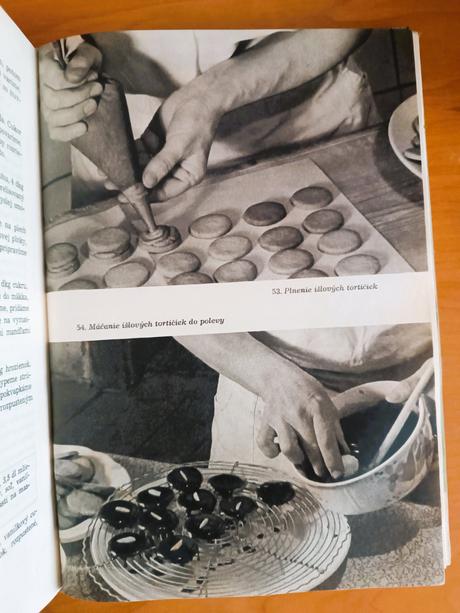 Ľudmila horecká - varíme, pečieme, zavárame (1964), 