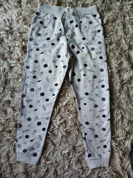 Teplé tepláky, sinsay,140