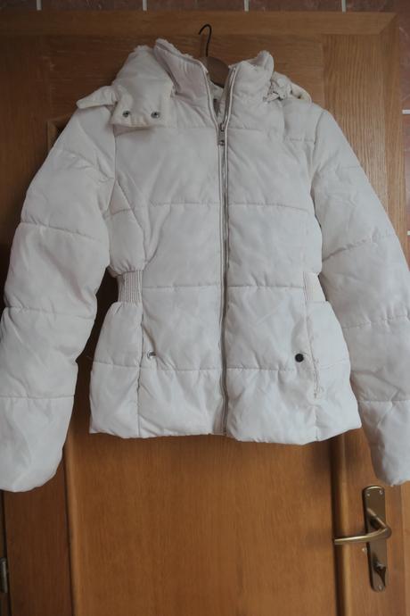 Reserved zimna moderna,stylova,krasna bunda s, reserved,s