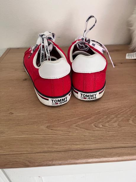 Tommy hillfiger, tommy hilfiger,37